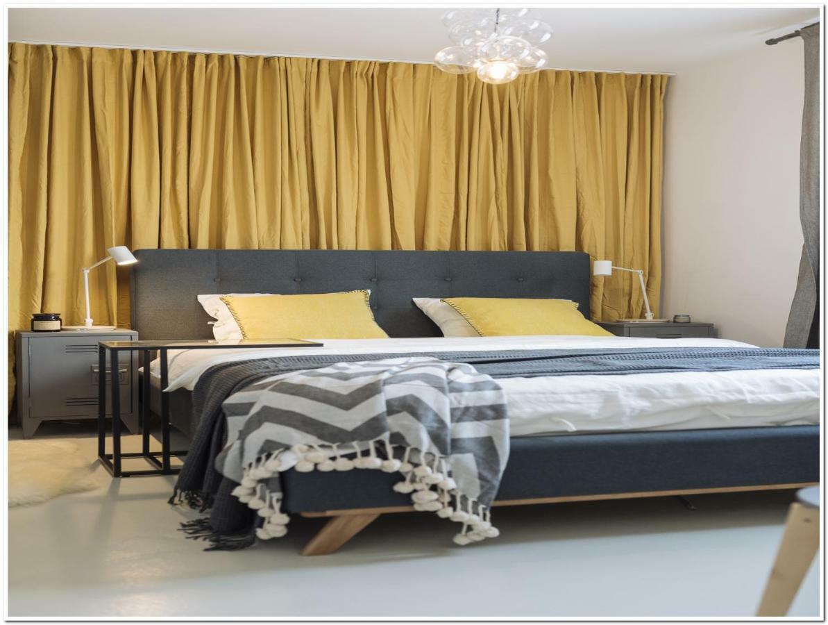 Old Town Cosy Studio บูคาเรสต์ ภายนอก รูปภาพ
